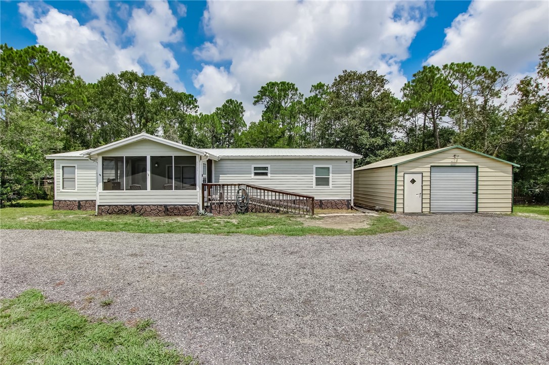 85291 Tinya Road Yulee, FL 32097 - Photo 1 of 28 Gallery Image 1