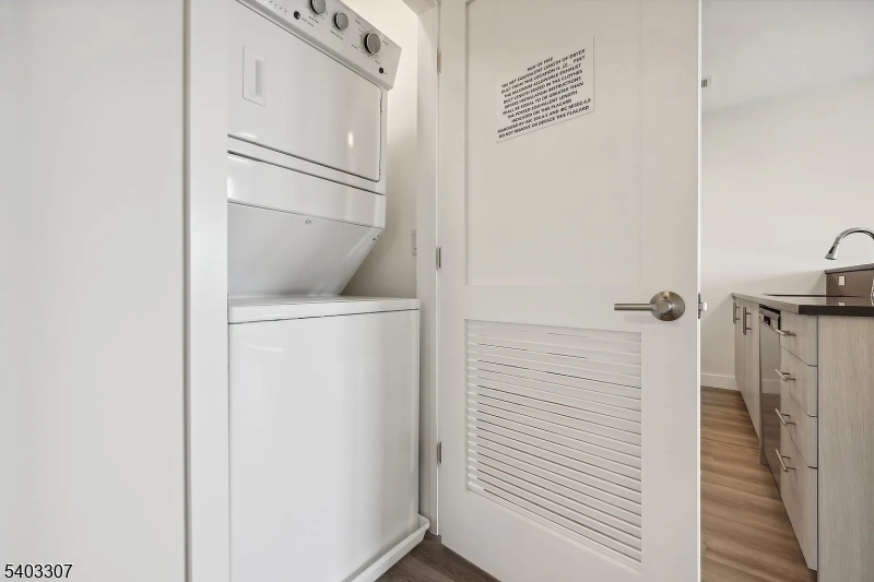 49 South Day Street, Unit 316 Orange, NJ 07050 - Photo 10 of 26 a bathroom with a sink