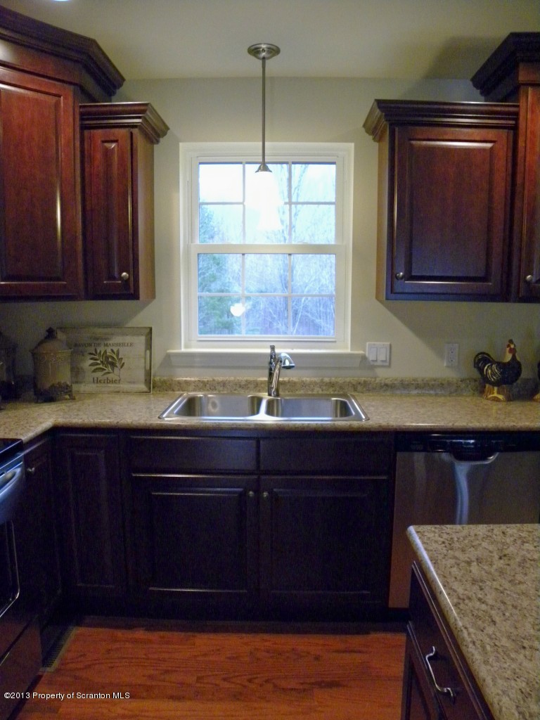 149 Shust Road Carbondale, PA 18407 - Photo 18 of 34 Gallery Image 18