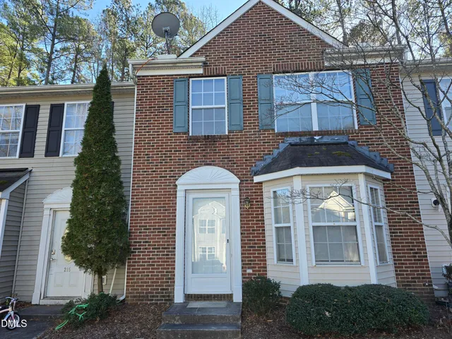 $1,800 | 217 Climbing Ivy Court, Cary, NC 27511