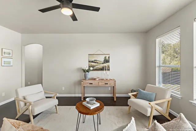 $348,000 | 3727 Columbia Drive, Cibolo, TX 78108