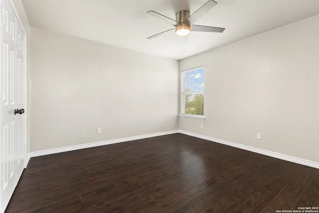 $348,000 | 3727 Columbia Drive, Cibolo, TX 78108