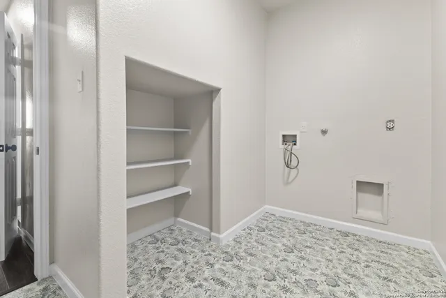 $348,000 | 3727 Columbia Drive, Cibolo, TX 78108