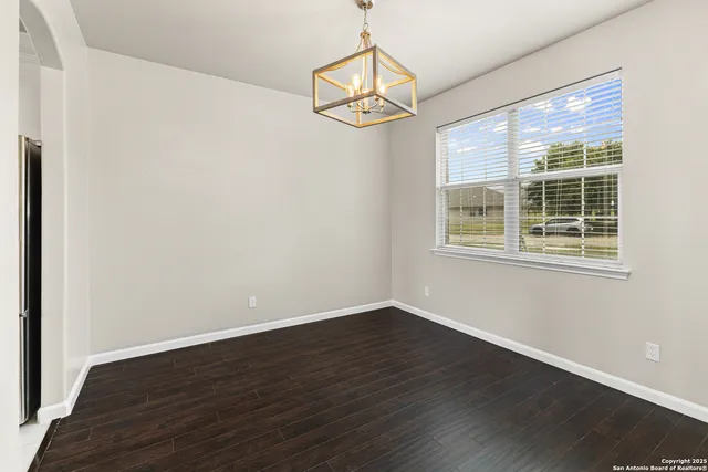 $348,000 | 3727 Columbia Drive, Cibolo, TX 78108