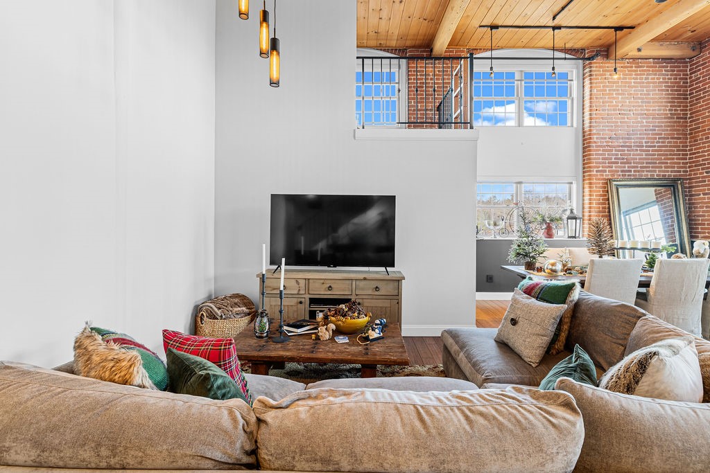 1 Tupperware Drive, Unit 221 North Smithfield, RI 02896 - Photo 21 of 43