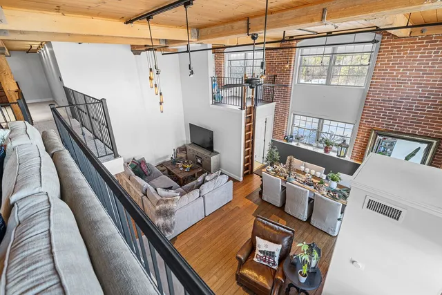 $519,900 | 1 Tupperware Drive, Unit 221, North Smithfield, RI 02896