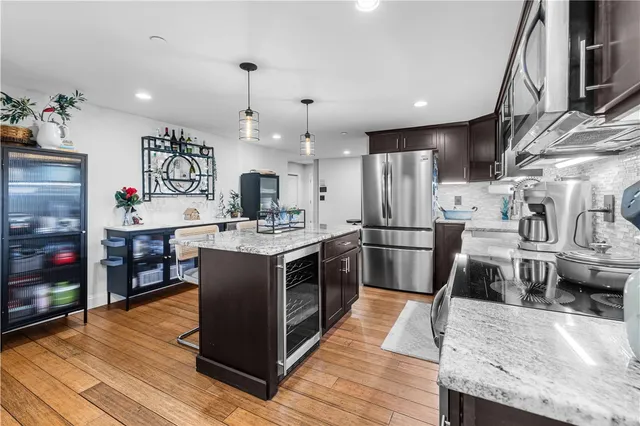 $519,900 | 1 Tupperware Drive, Unit 221, North Smithfield, RI 02896