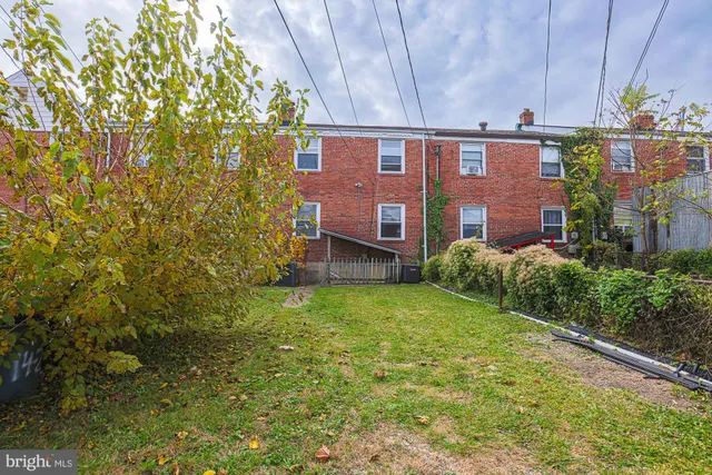 $235,000 | 1422 Dartmouth Avenue, Parkville, MD 21234