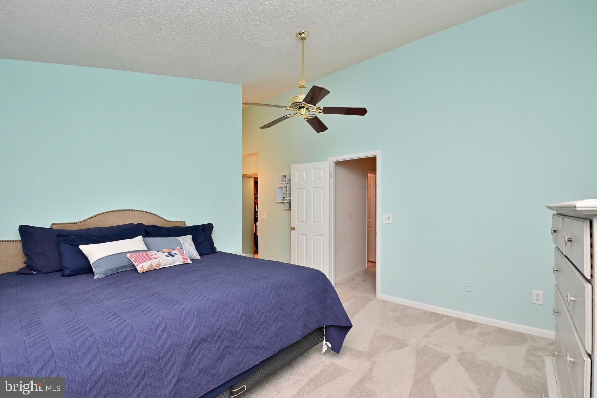 1449 Newport Spring Court Reston, VA 20194 - Photo 28 of 48 Gallery Image 28