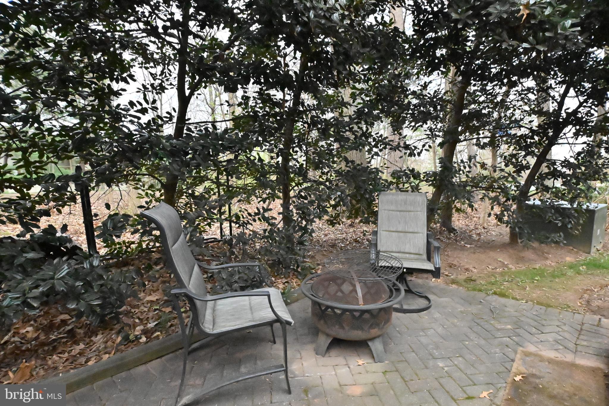 1449 Newport Spring Court Reston, VA 20194 - Photo 40 of 48 Gallery Image 40