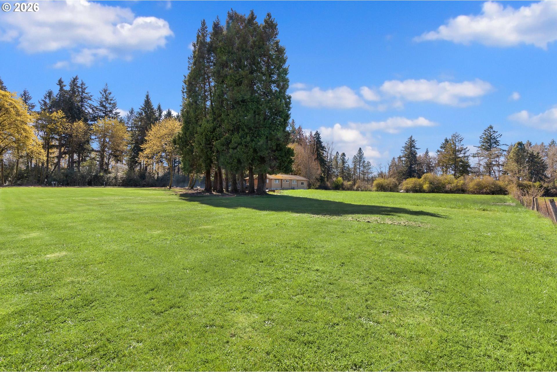 5565 Southwest Kruse Road Wilsonville, OR 97070 - Photo 6 of 35 Gallery Image 6