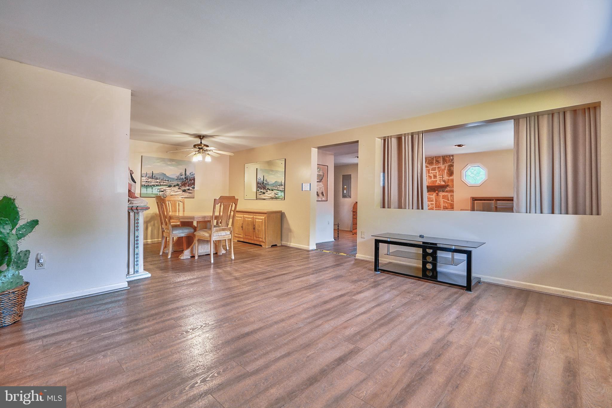 2505 Eugene Avenue Sparrows Point, MD 21219 - Photo 10 of 54