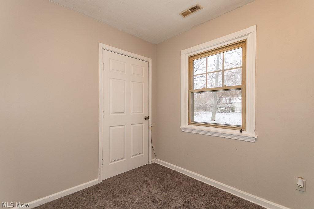 1943 Perth Road Madison, OH 44057 - Photo 11 of 19