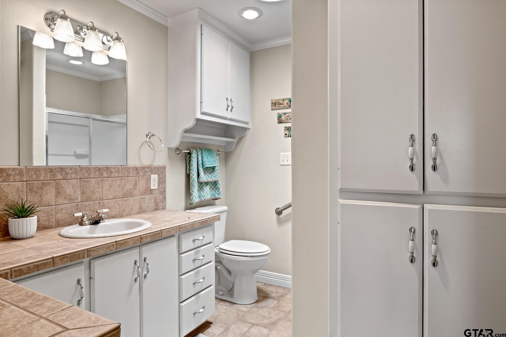 204 Pvt Road Mount Pleasant, TX 75455 - Photo 17 of 25