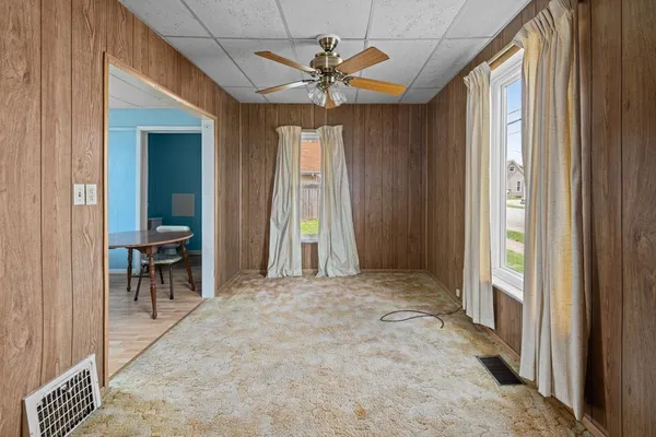 $49,000 | 825 North Burr Street, Kewanee, IL 61443