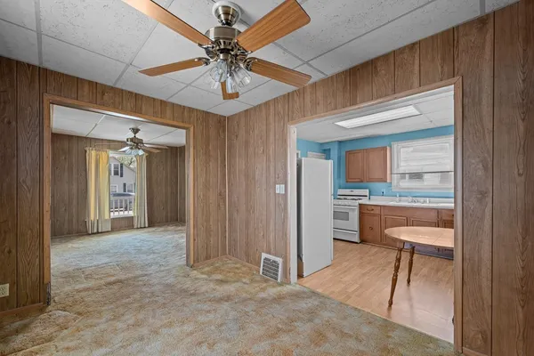 $49,000 | 825 North Burr Street, Kewanee, IL 61443