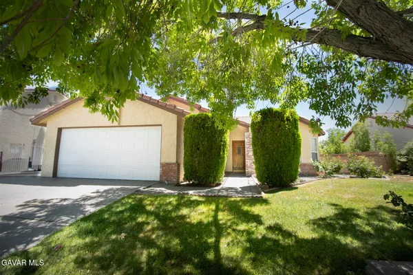 $435,000 | 44318 33rd Street West, Lancaster, CA 93536