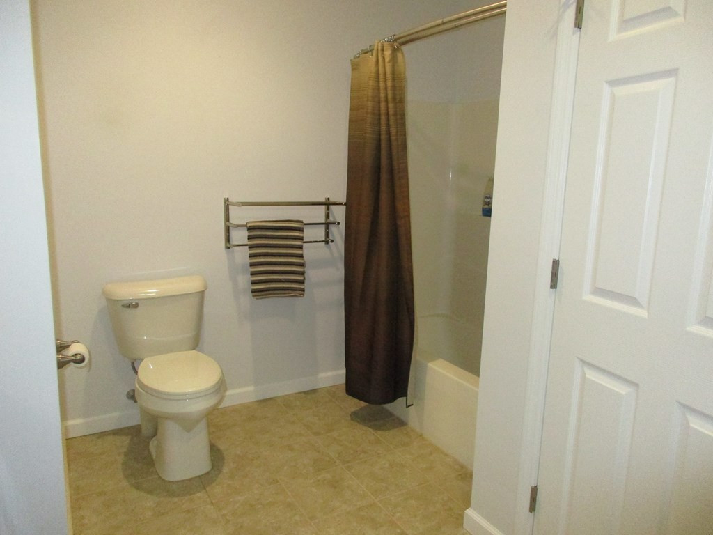 62 Club Road, Unit 203 Plattsburgh, NY 12903 - Photo 25 of 28 Gallery Image 25