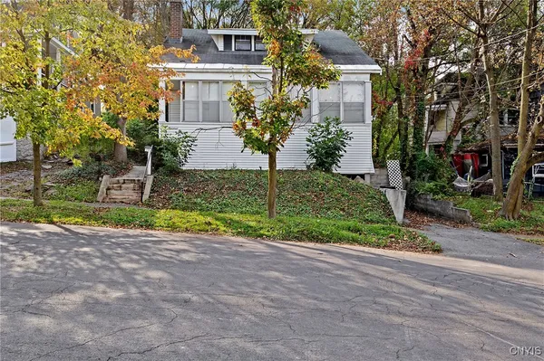 $153,000 | 702 Arthur Street, Syracuse, NY 13207