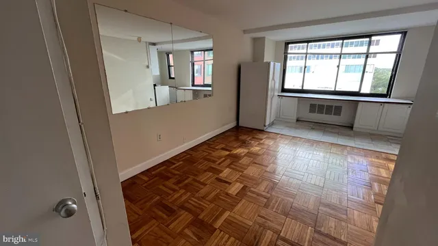 an entryway with a window