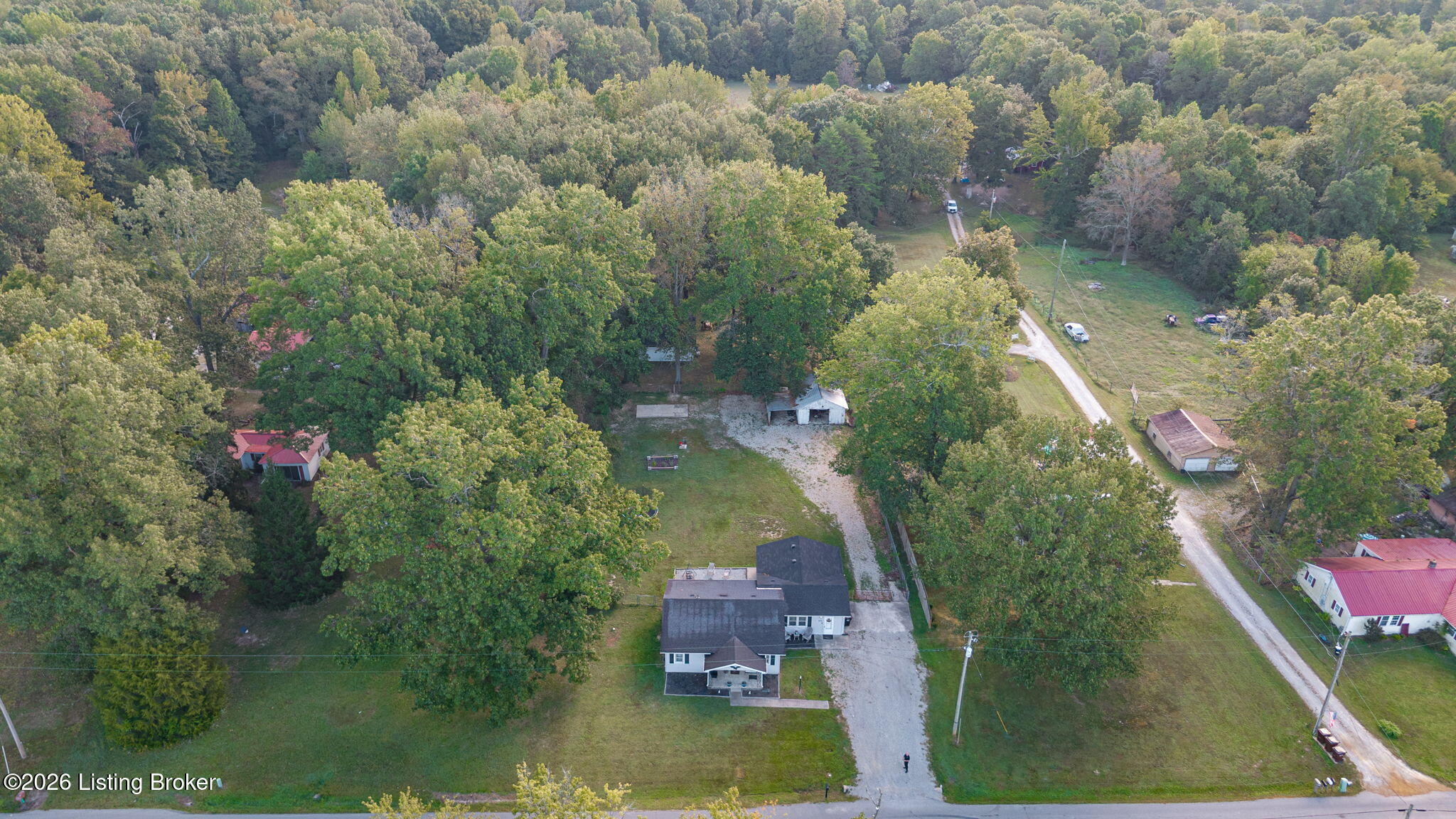 978 Raymond Road Shepherdsville, KY 40165 - Photo 49 of 53 53-web-or-mls-DJI_20260930095536_0395_D