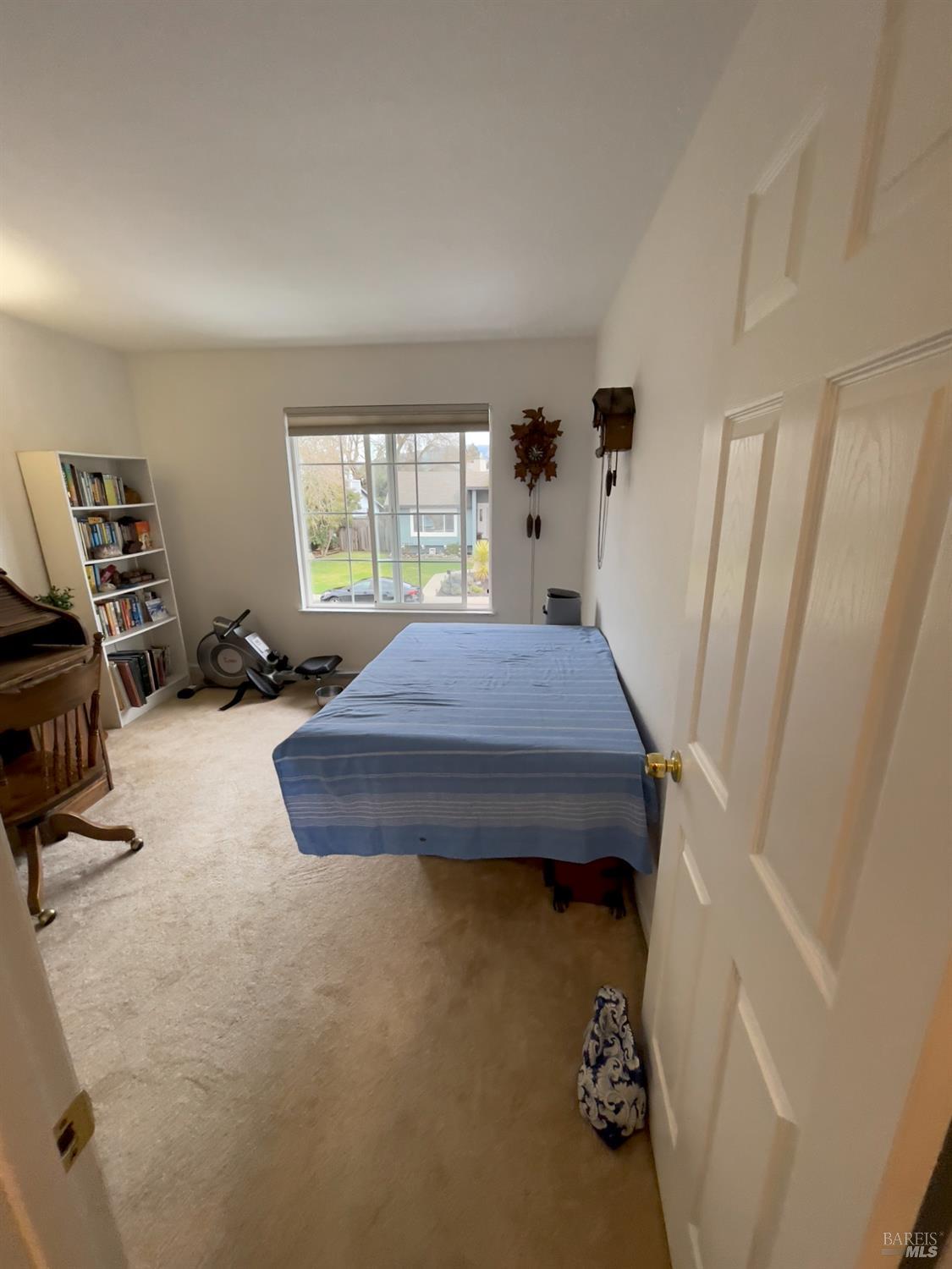 6191 San Carlos Court Rohnert Park, CA 94928 - Photo 16 of 37 a bedroom with a bed and a window