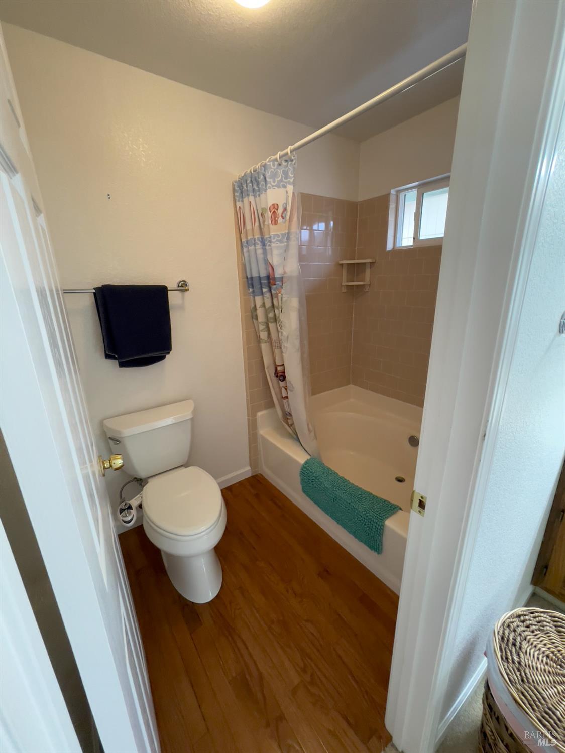 6191 San Carlos Court Rohnert Park, CA 94928 - Photo 22 of 37 a bathroom with a toilet and a shower