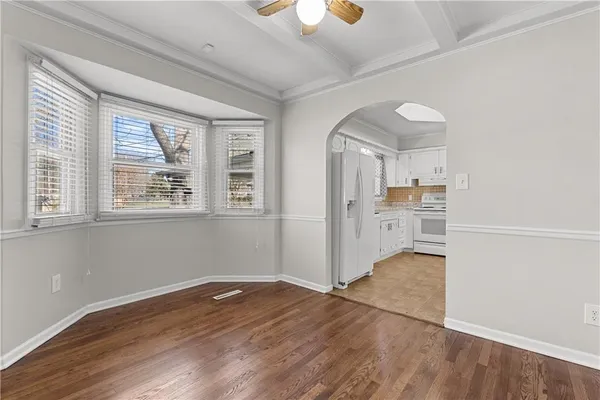 $275,000 | 400 Northeast Howard Street, Lee's Summit, MO 64063