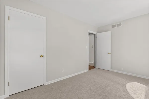 $275,000 | 400 Northeast Howard Street, Lee's Summit, MO 64063