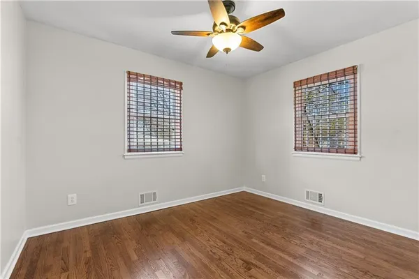 $275,000 | 400 Northeast Howard Street, Lee's Summit, MO 64063