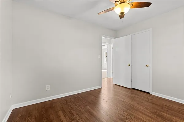 $275,000 | 400 Northeast Howard Street, Lee's Summit, MO 64063