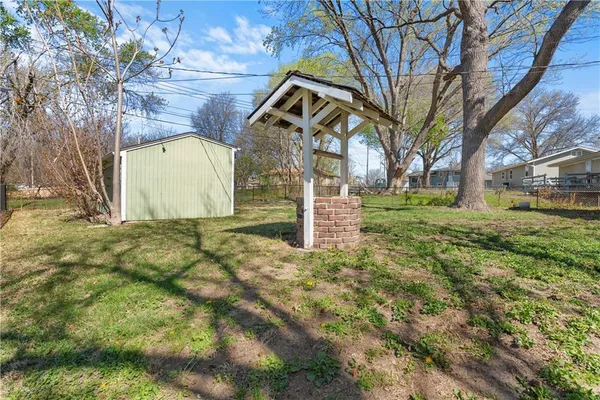 $275,000 | 400 Northeast Howard Street, Lee's Summit, MO 64063