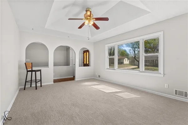 $275,000 | 400 Northeast Howard Street, Lee's Summit, MO 64063