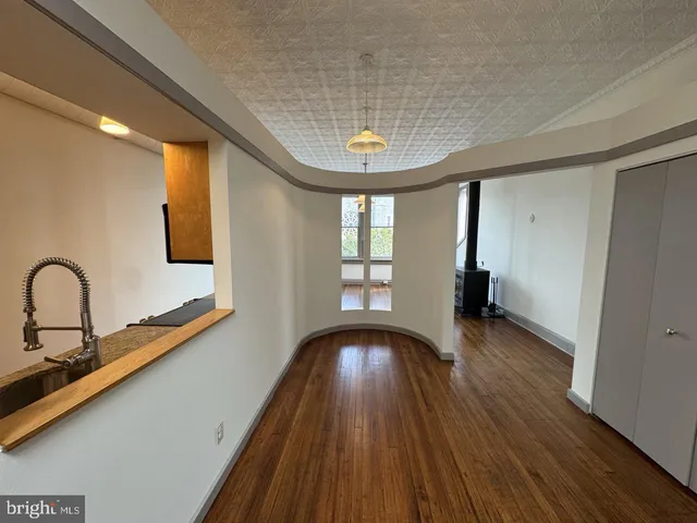 $2,800 | 328 South Broadway, Unit 2, Baltimore, MD 21231