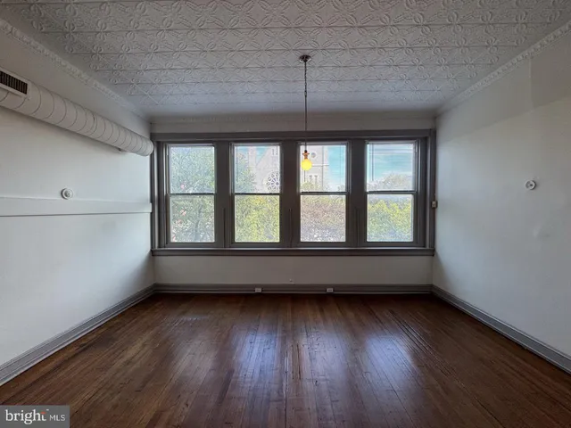 $2,800 | 328 South Broadway, Unit 2, Baltimore, MD 21231