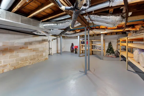 $335,000 | 1016 Linden Street West, Stillwater, MN 55082