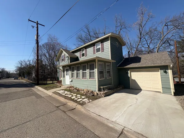 $335,000 | 1016 Linden Street West, Stillwater, MN 55082