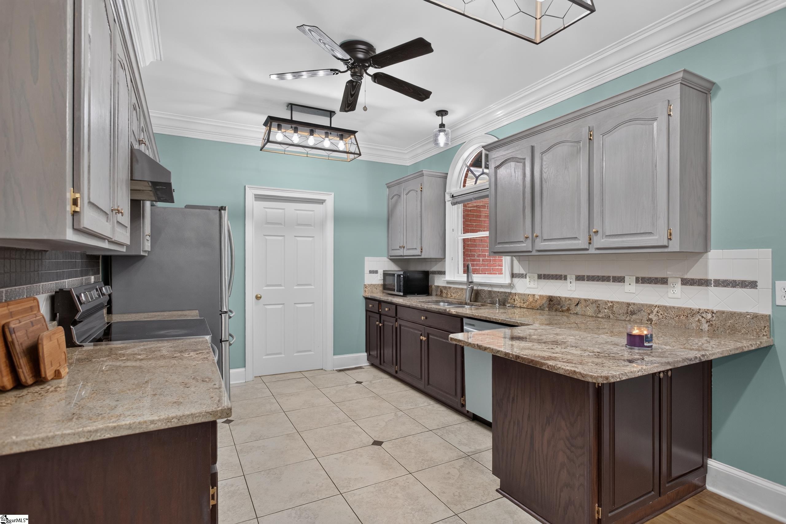 112 Santee Trail Clemson, SC 29631 - Photo 8 of 50