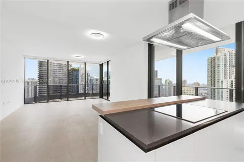 $1,599,000 | 1000 Brickell Plaza, Unit 4015, Miami, FL 33131