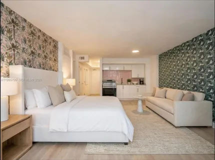 $395,000 | 345 Ocean Drive, Unit 718, Miami Beach, FL 33139