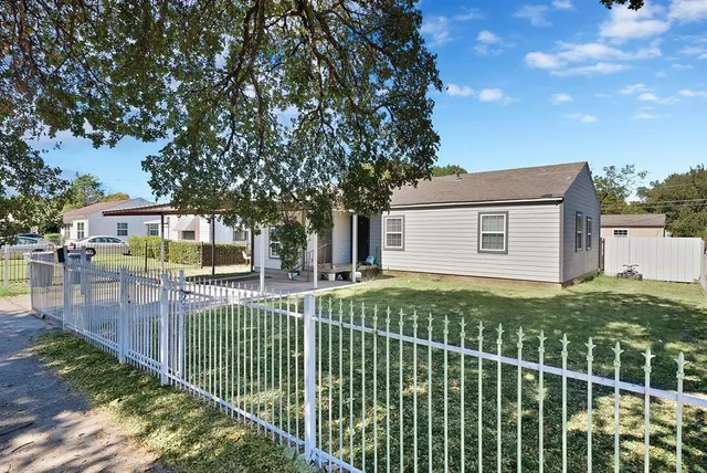 $230,000 | 723 Ryan Road, Dallas, TX 75224