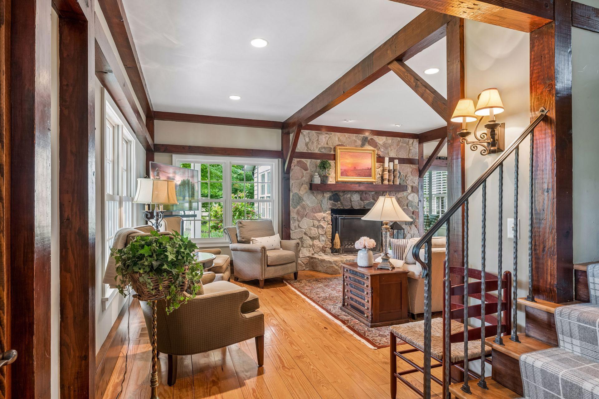 355 Stubbs Bay Road North Orono, MN 55356 - Photo 17 of 102 Gallery Image 17