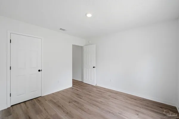 $394,900 | 711 Nancy Lane, Molino, FL 32577