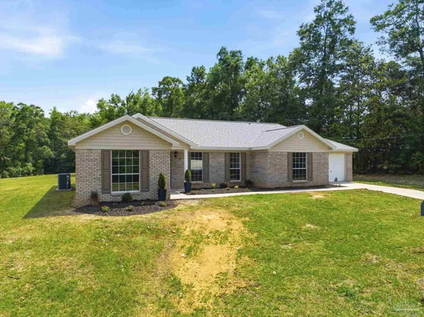 $394,900 | 711 Nancy Lane, Molino, FL 32577
