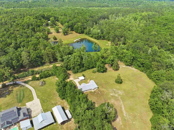 $394,900 | 711 Nancy Lane, Molino, FL 32577
