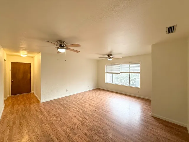 $424,999 | 301 South 3rd Street, Patterson, CA 95363