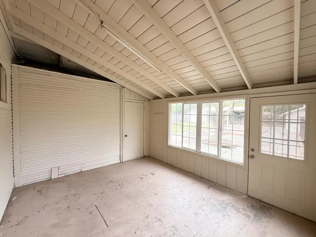 $424,999 | 301 South 3rd Street, Patterson, CA 95363