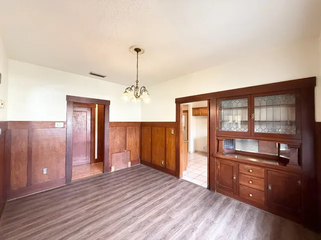 $424,999 | 301 South 3rd Street, Patterson, CA 95363