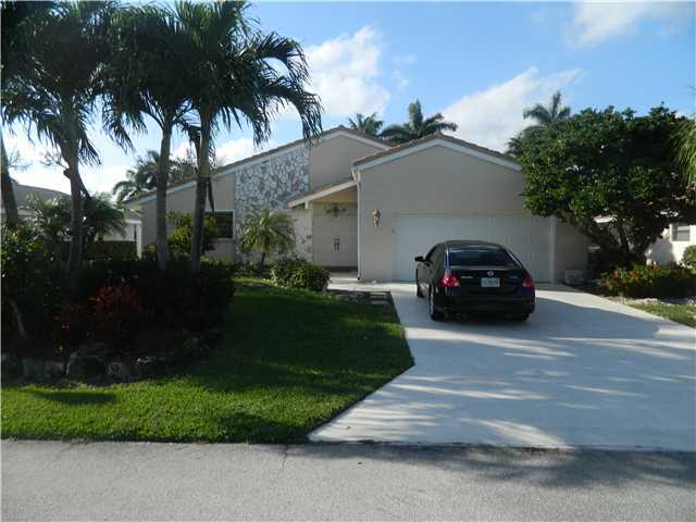 7003 3rd Boca Raton, FL 33487 - Photo 1 of 6 Primary Photo