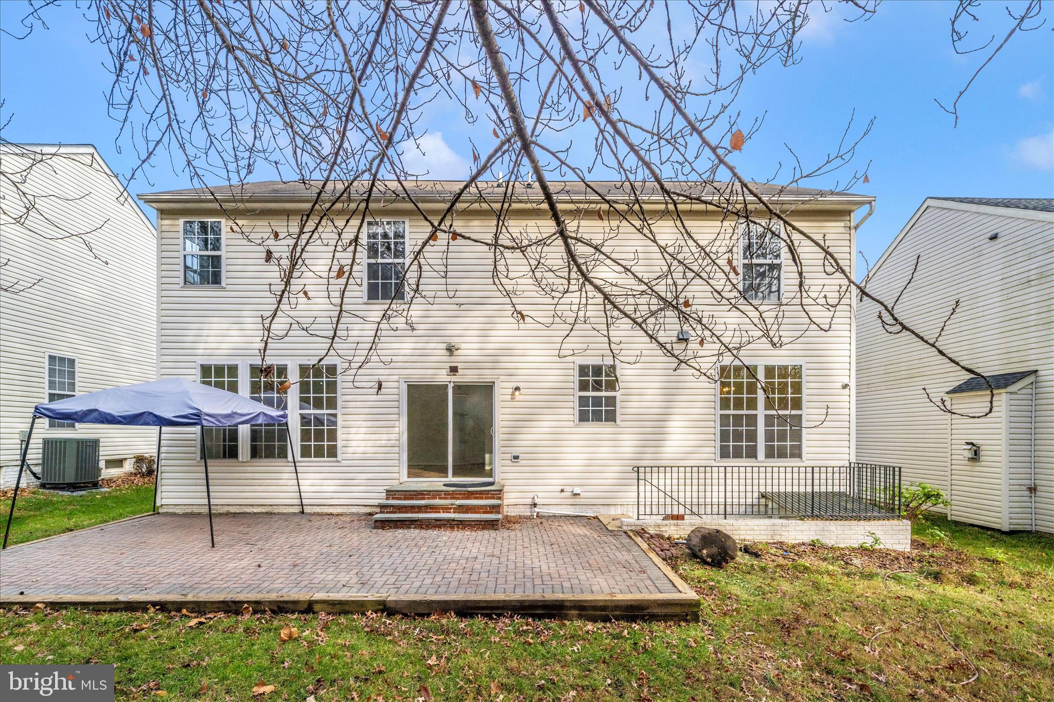 19316 Moon Ridge Drive Germantown, MD 20876 - Photo 49 of 55 DSC06586